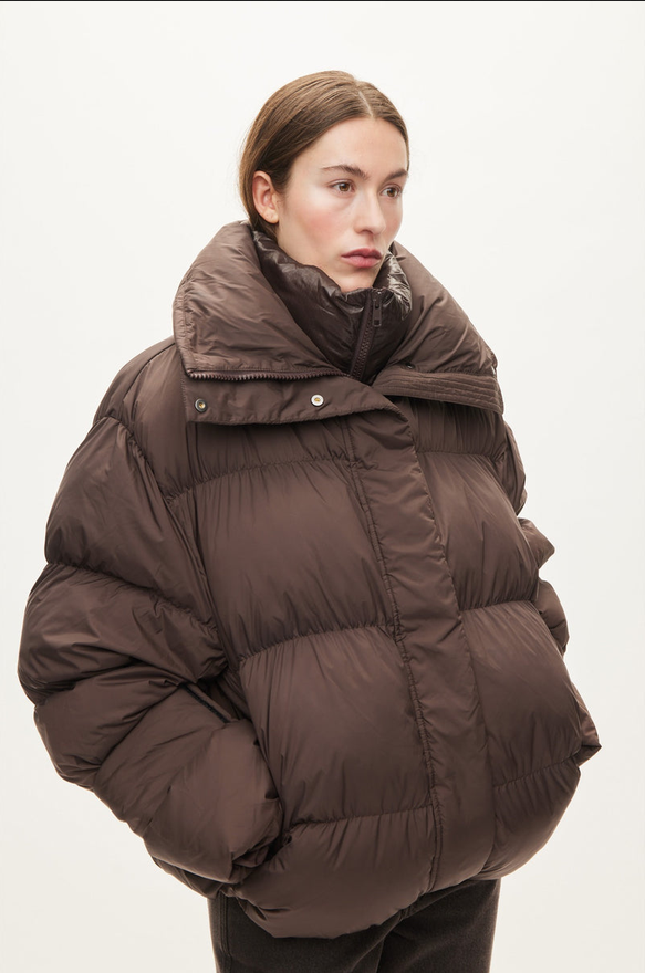 OVAL SQUARE - AKI DOUBLE COLLAR CHOCOLATE