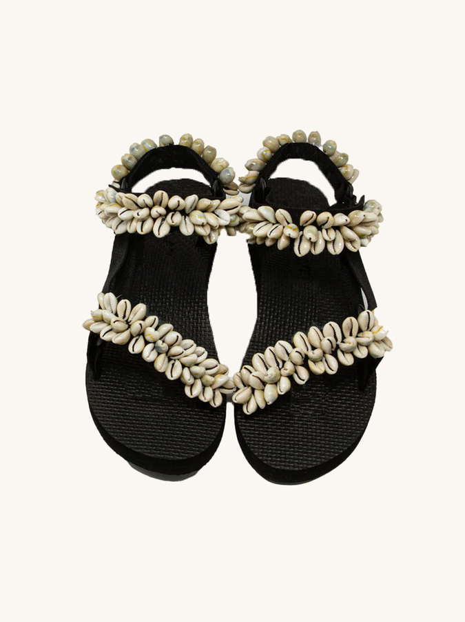 TREKKY SHELL SANDAL