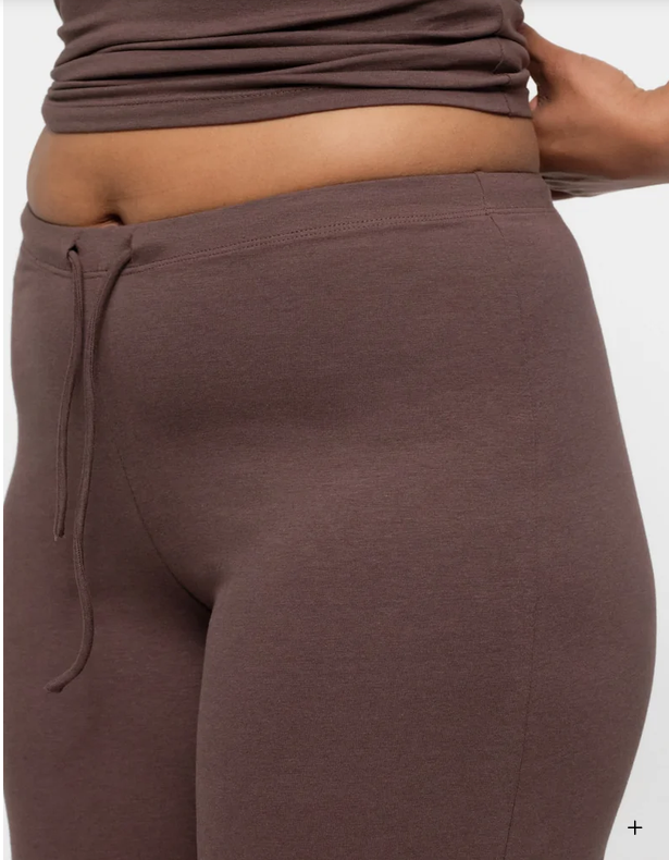 EVERYDAY STRAIGHT PANTS 