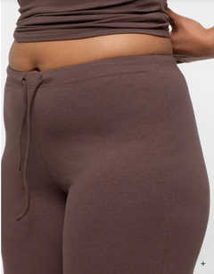 EVERYDAY STRAIGHT PANTS 