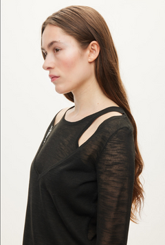 DRAMA KNIT BLOUSE 