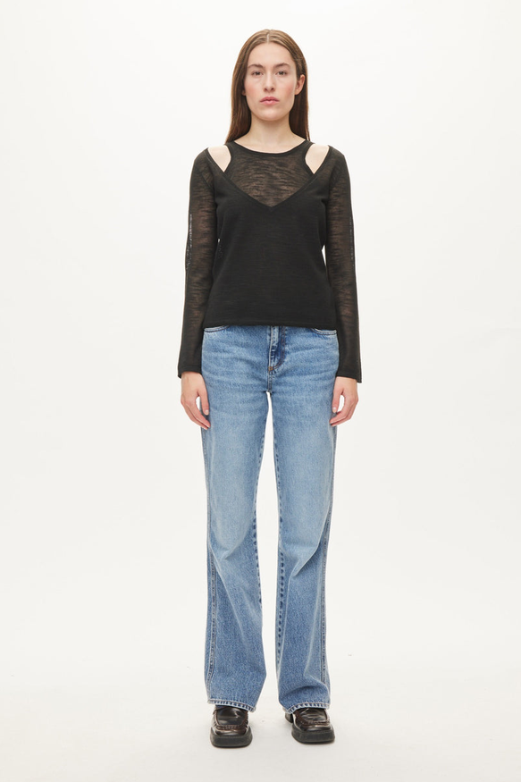 DRAMA KNIT BLOUSE 