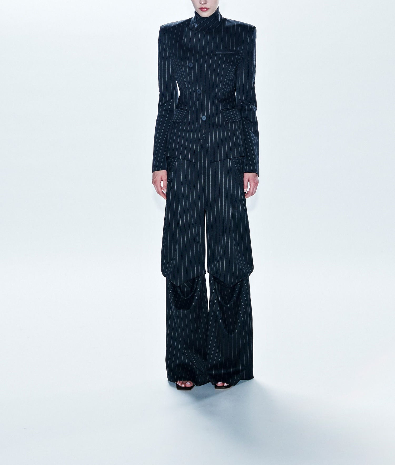 MIRIAM PANT 